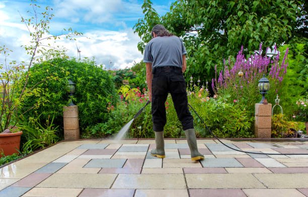 Professional Pressure Washing Services in North Sarasota, FL